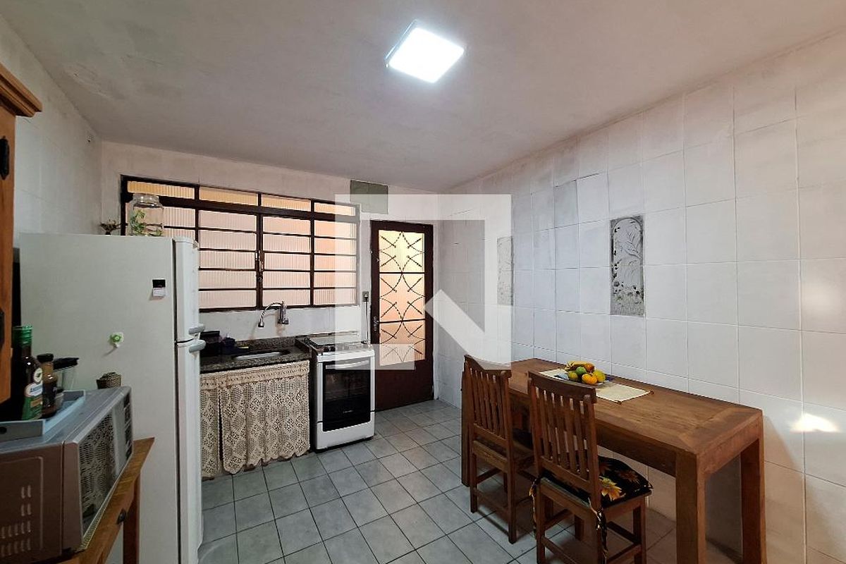 Casa, 4 quartos, 215 m² - Foto 11