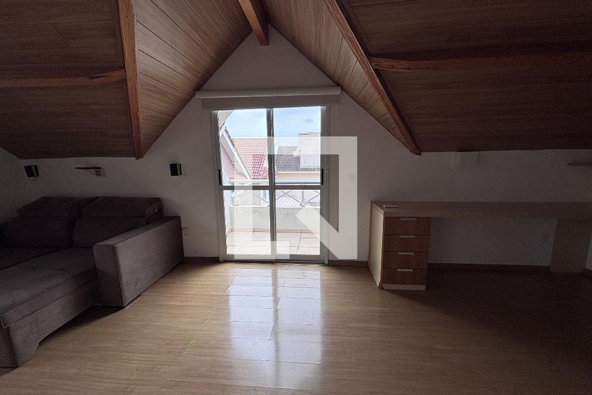Casa, 4 quartos, 240 m² - Foto 48