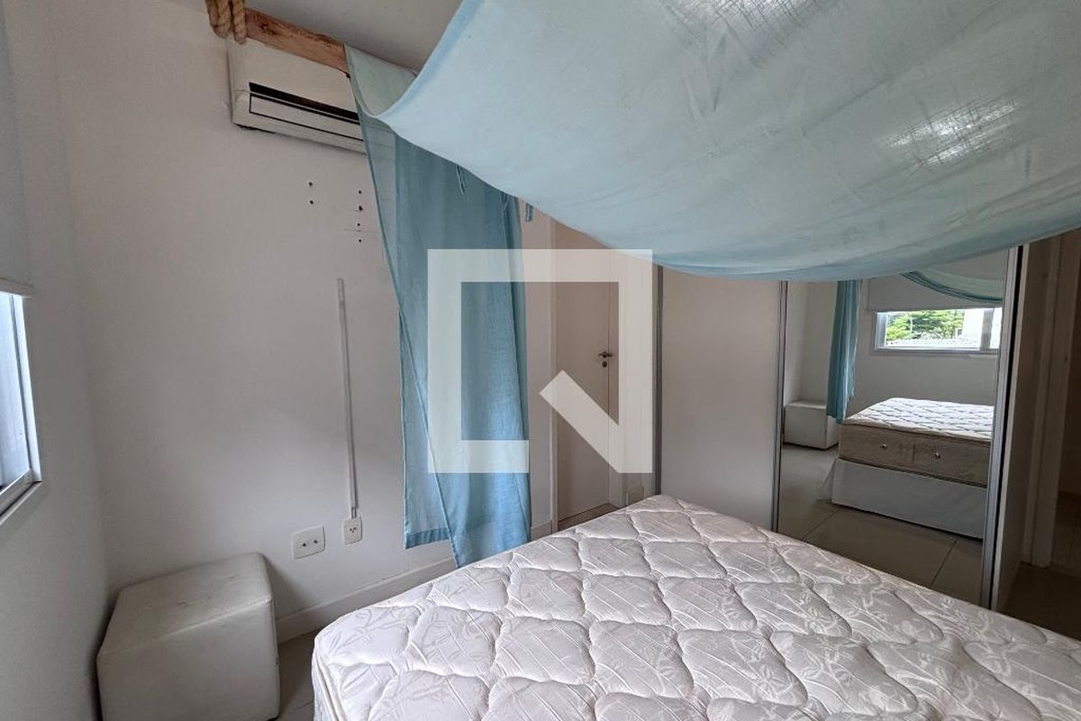 Casa, 4 quartos, 240 m² - Foto 38