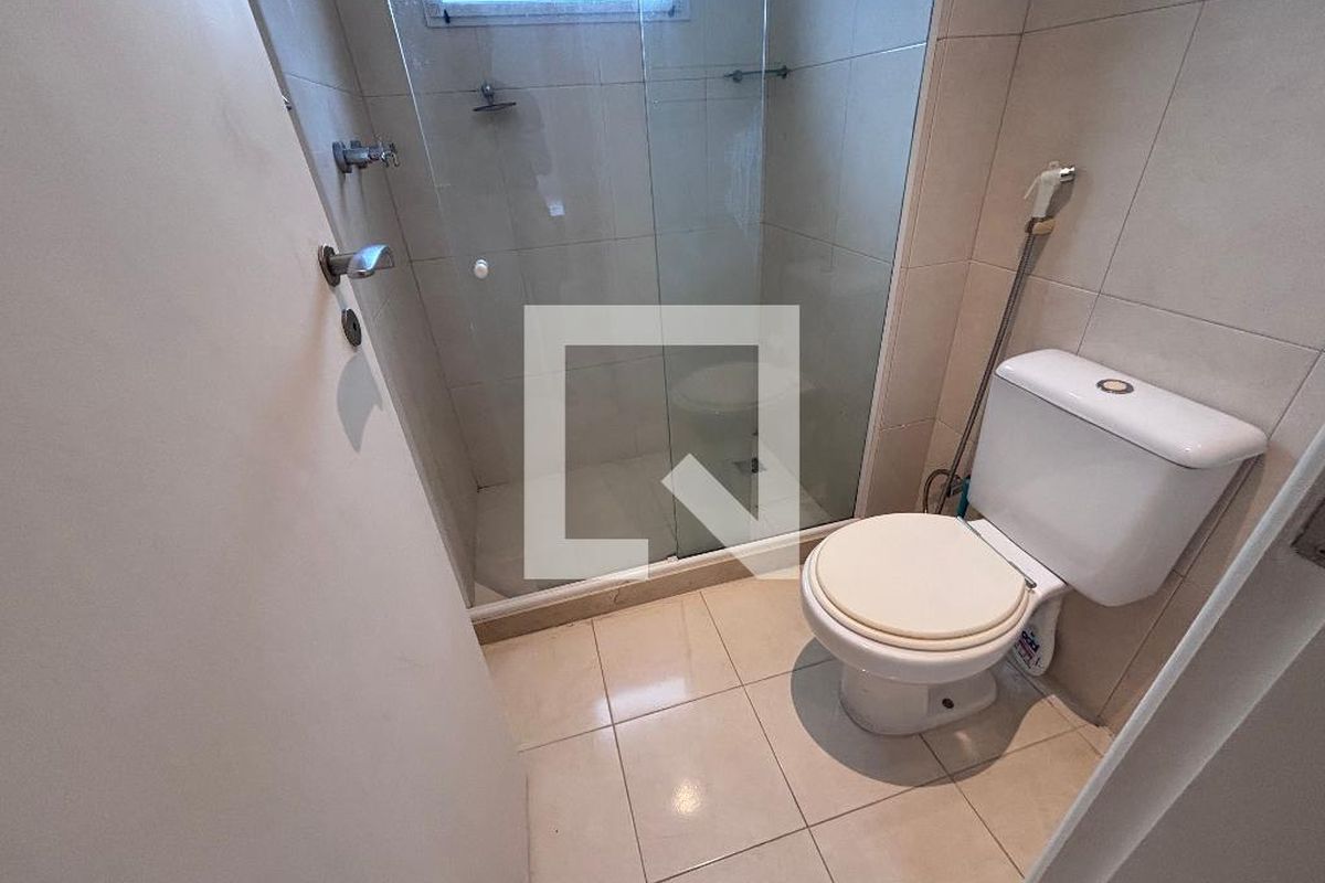 Casa, 4 quartos, 240 m² - Foto 42