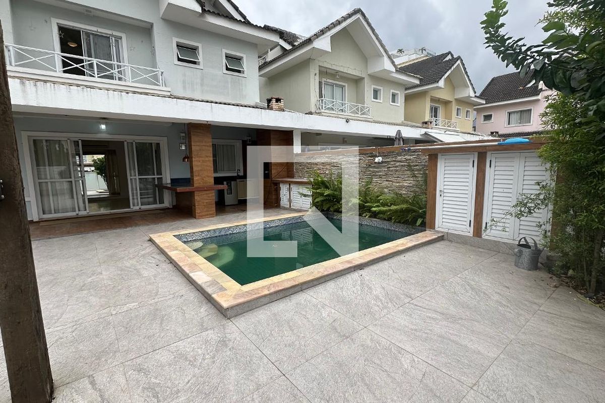 Casa, 4 quartos, 240 m² - Foto 68