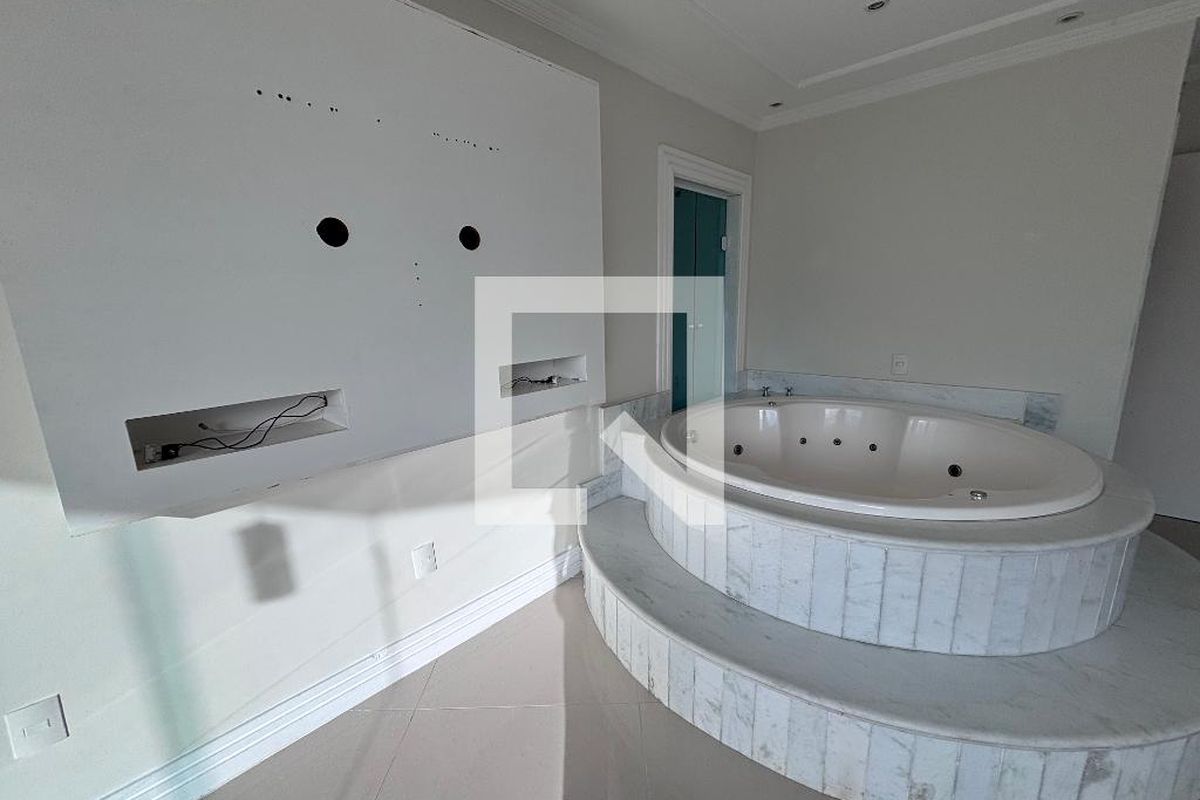 Casa, 6 quartos, 580 m² - Foto 54