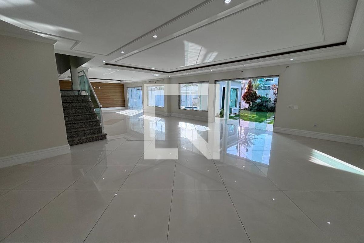 Casa, 6 quartos, 580 m² - Foto 1
