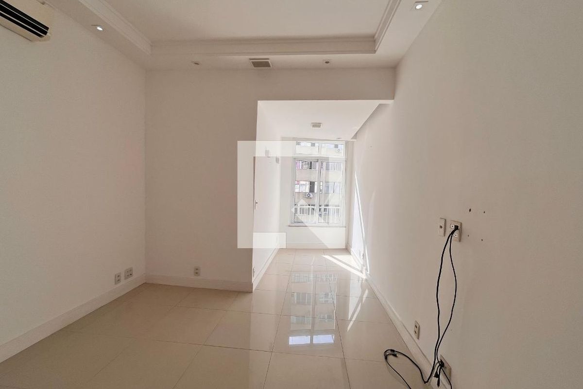 Apartamento, 1 quarto, 59 m² - Foto 2