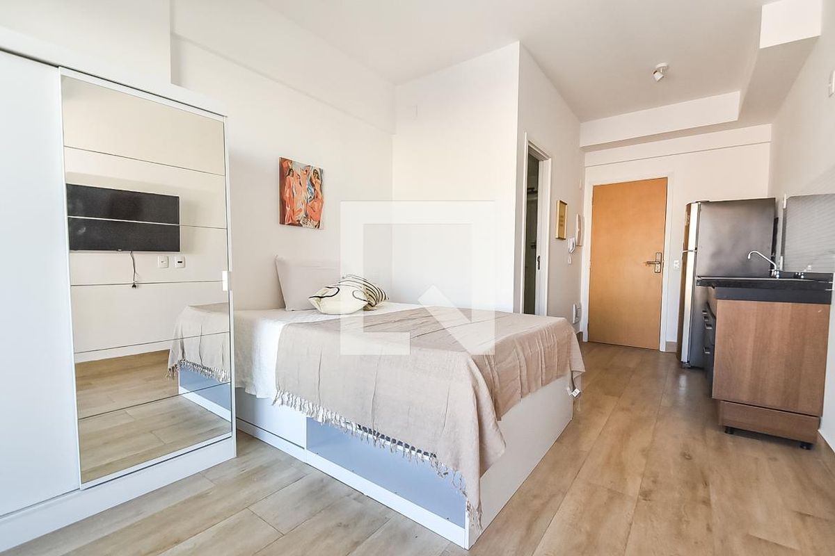 Apartamento, 1 quarto, 26 m² - Foto 2