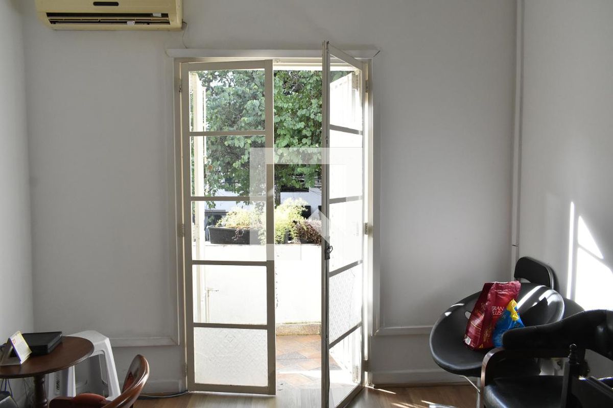 Casa, 3 quartos, 210 m² - Foto 7