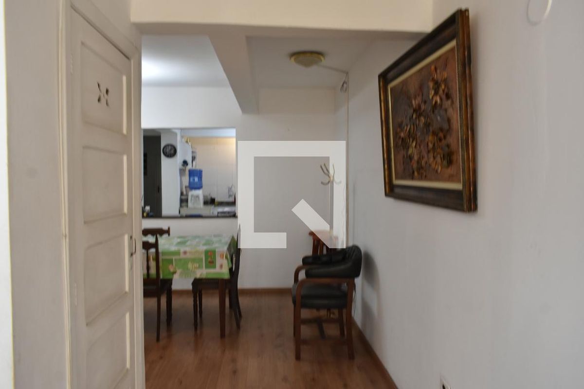 Casa, 3 quartos, 210 m² - Foto 30