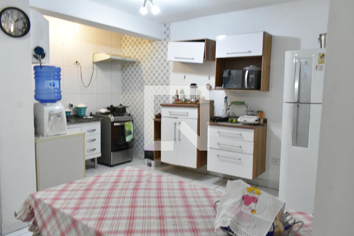 Casa, 3 quartos, 210 m² - Foto 36