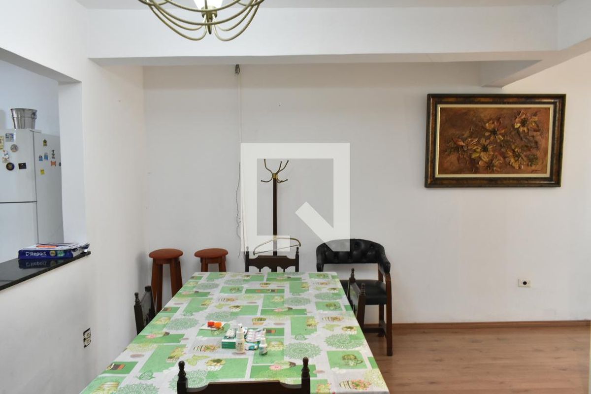 Casa, 3 quartos, 210 m² - Foto 34