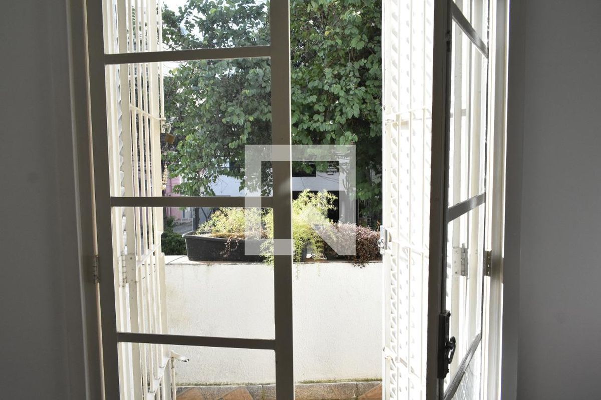 Casa, 3 quartos, 210 m² - Foto 9