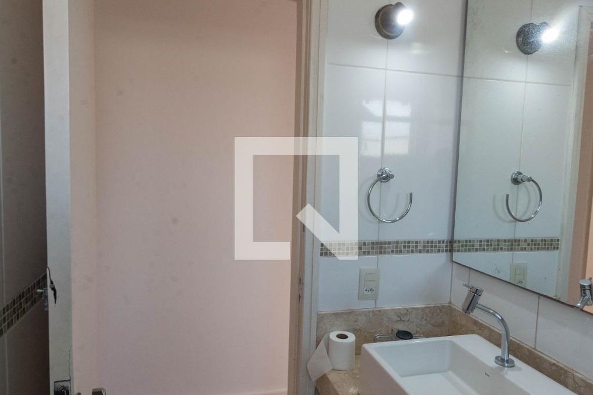 Apartamento à Venda - Jardim do Lago, 3 Quartos,  79 m2 em , Campinas - sp | SoloBR