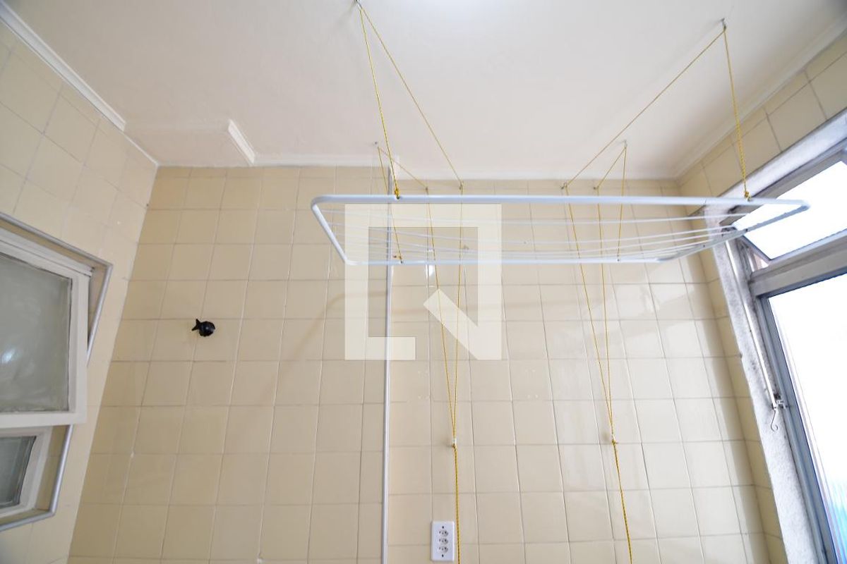 Apartamento à Venda - Bosque, 2 Quartos,  75 m2 em , Campinas - sp | SoloBR