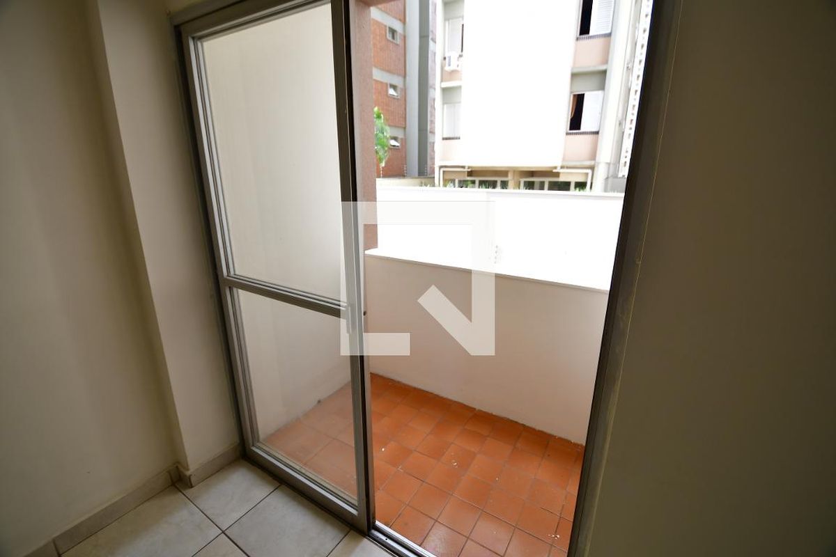 Apartamento à Venda - Bosque, 2 Quartos,  75 m2 em , Campinas - sp | SoloBR
