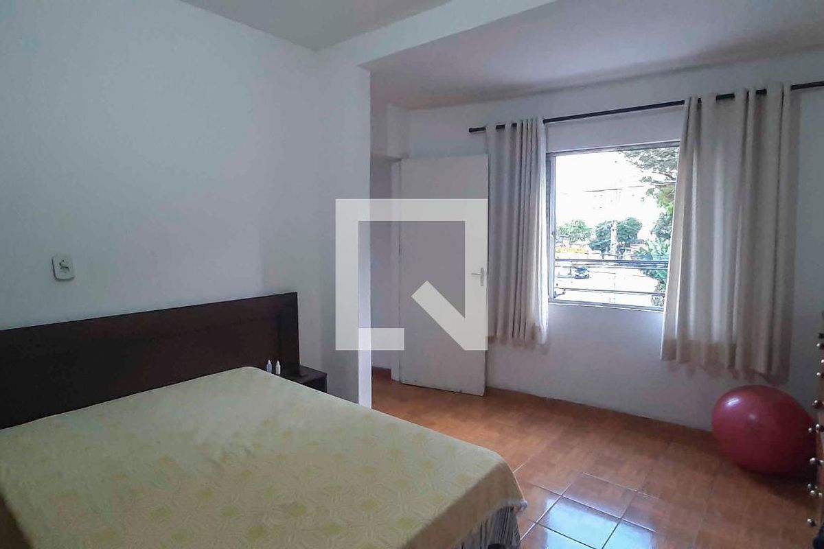 Casa, 4 quartos, 262 m² - Foto 33