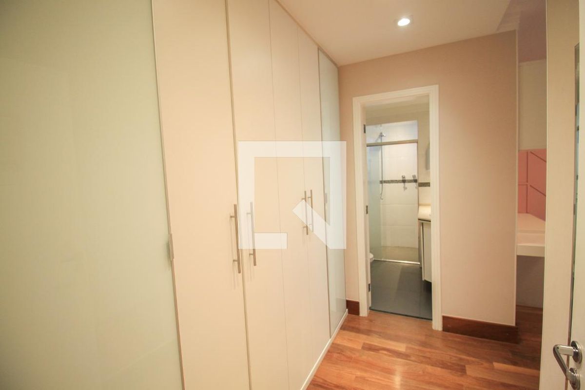 Apartamento, 3 quartos, 193 m² - Foto 42