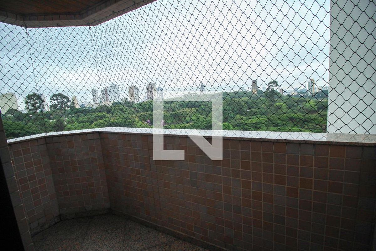 Apartamento, 3 quartos, 193 m² - Foto 23