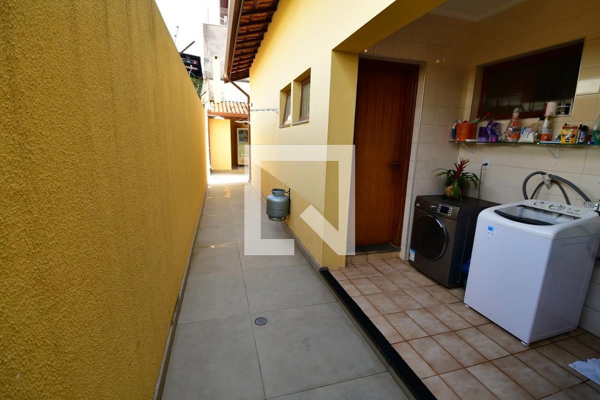 Casa à Venda - Jardim Chapadão, 3 Quartos,  183 m2 em , Campinas - sp | SoloBR