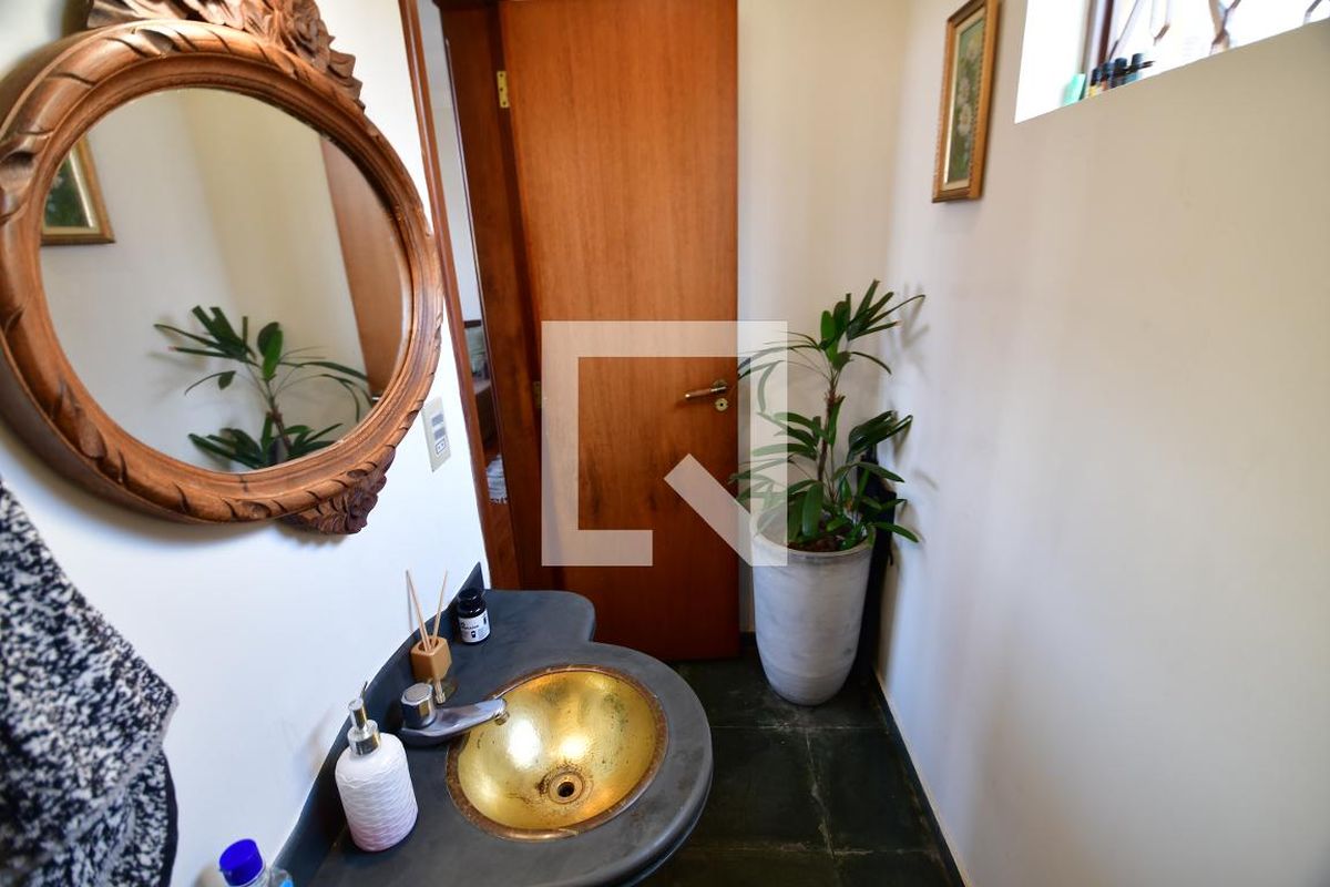 Casa à Venda - Jardim Chapadão, 3 Quartos,  183 m2 em , Campinas - sp | SoloBR