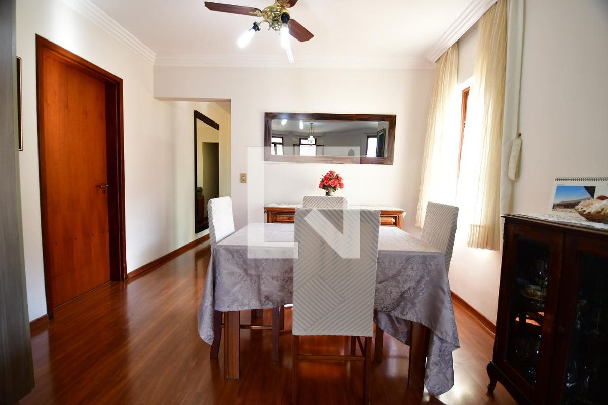Casa à Venda - Jardim Chapadão, 3 Quartos,  183 m2 em , Campinas - sp | SoloBR