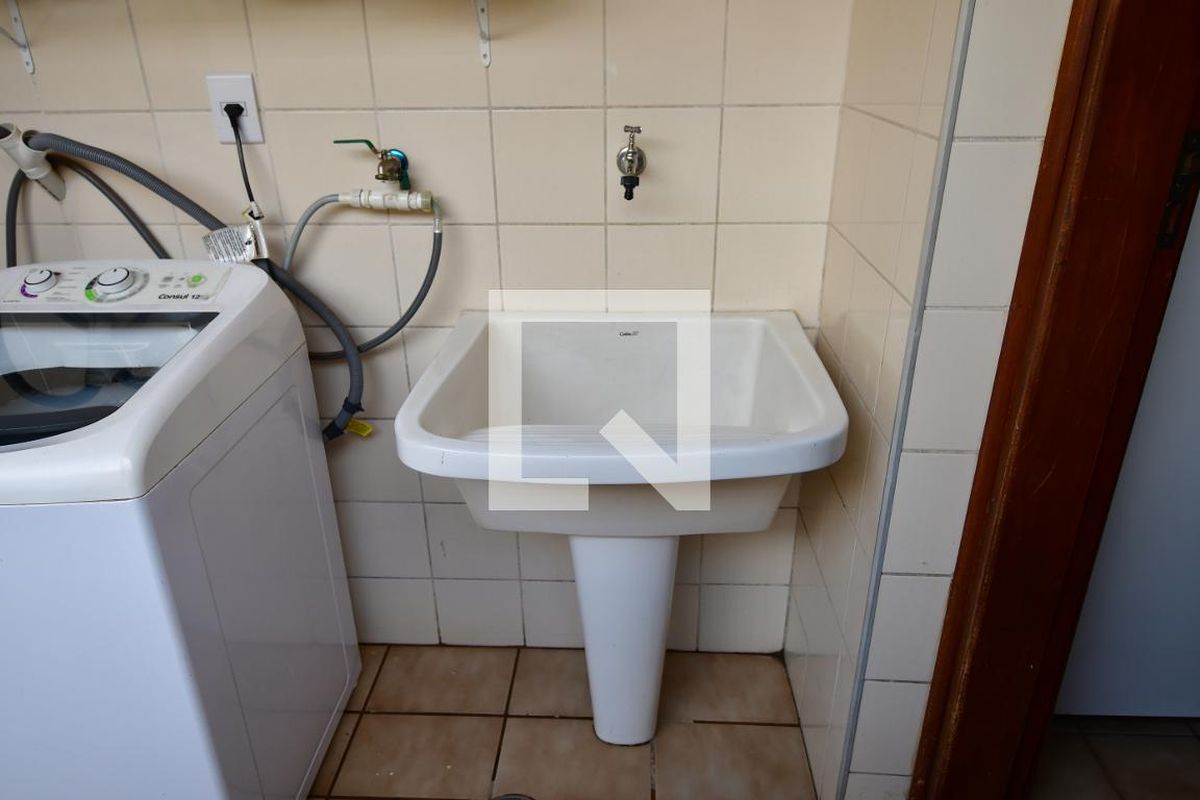 Casa à Venda - Jardim Chapadão, 3 Quartos,  183 m2 em , Campinas - sp | SoloBR
