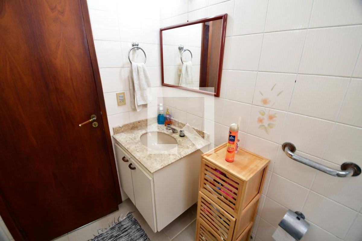 Casa à Venda - Jardim Chapadão, 3 Quartos,  183 m2 em , Campinas - sp | SoloBR
