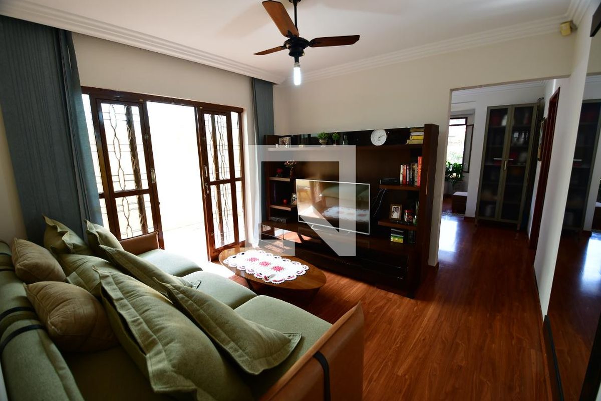 Casa à Venda - Jardim Chapadão, 3 Quartos,  183 m2 em , Campinas - sp | SoloBR