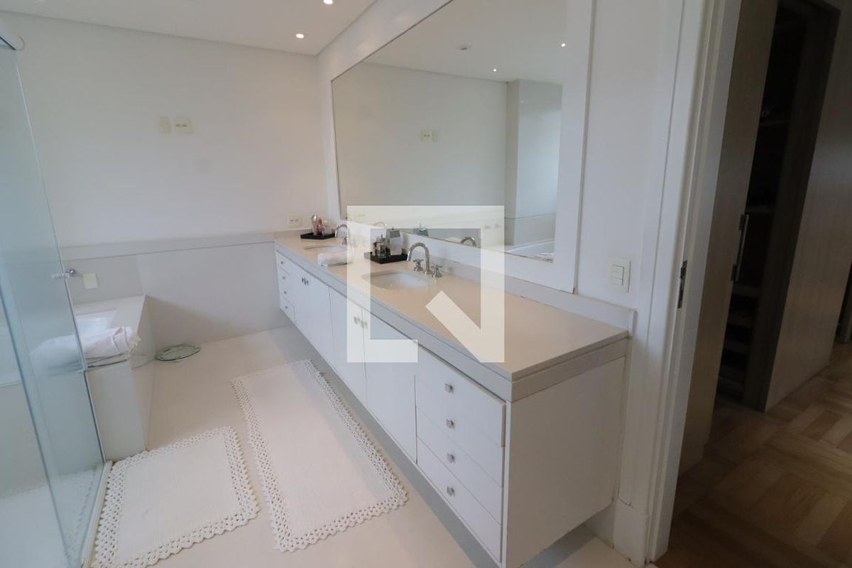 Casa, 4 quartos, 750 m² - Foto 37