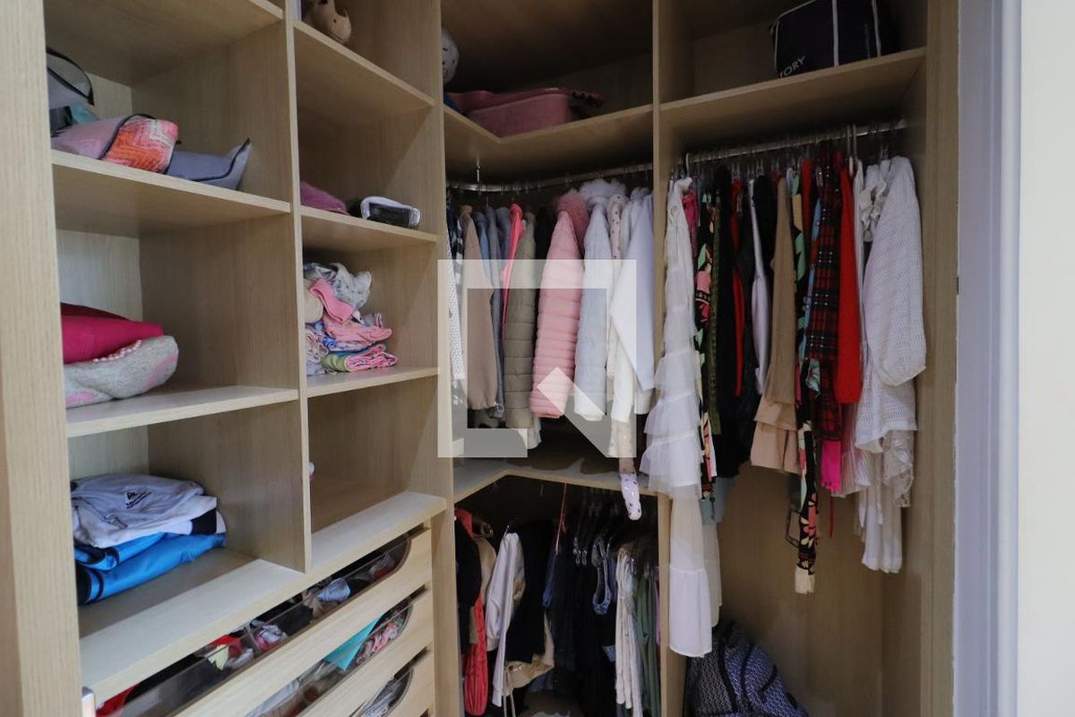Casa, 4 quartos, 750 m² - Foto 47