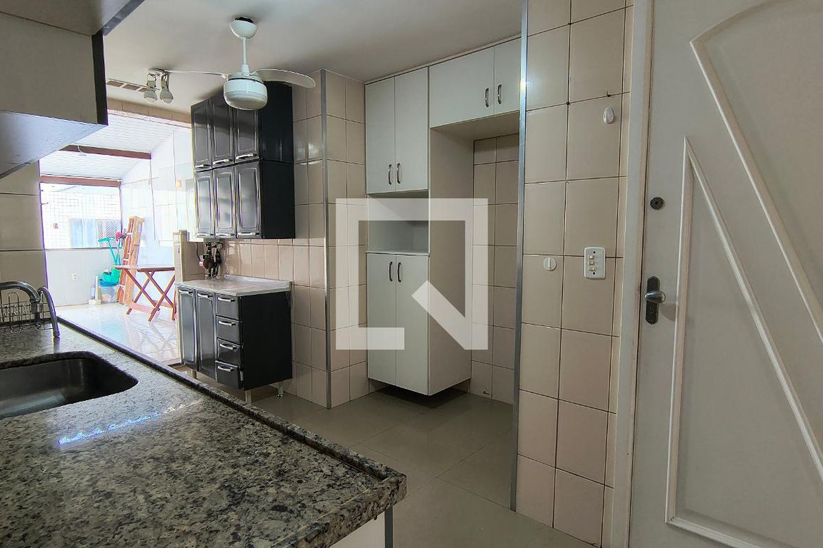 Apartamento, 3 quartos, 380 m² - Foto 31