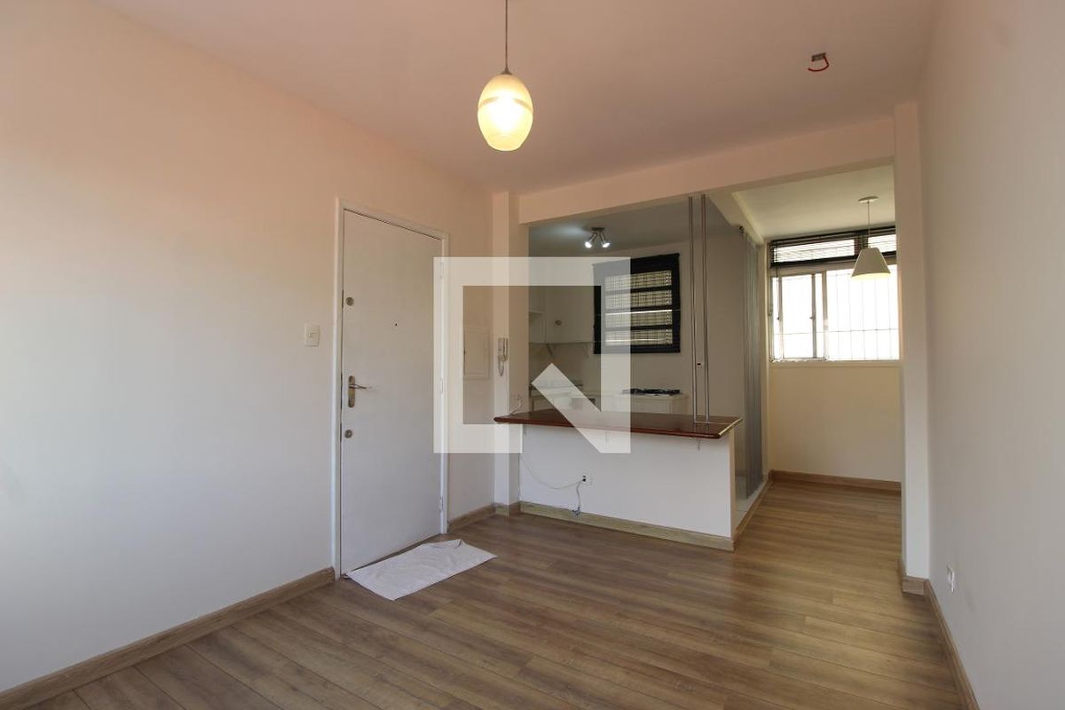 Apartamento, 1 quarto, 43 m² - Foto 1