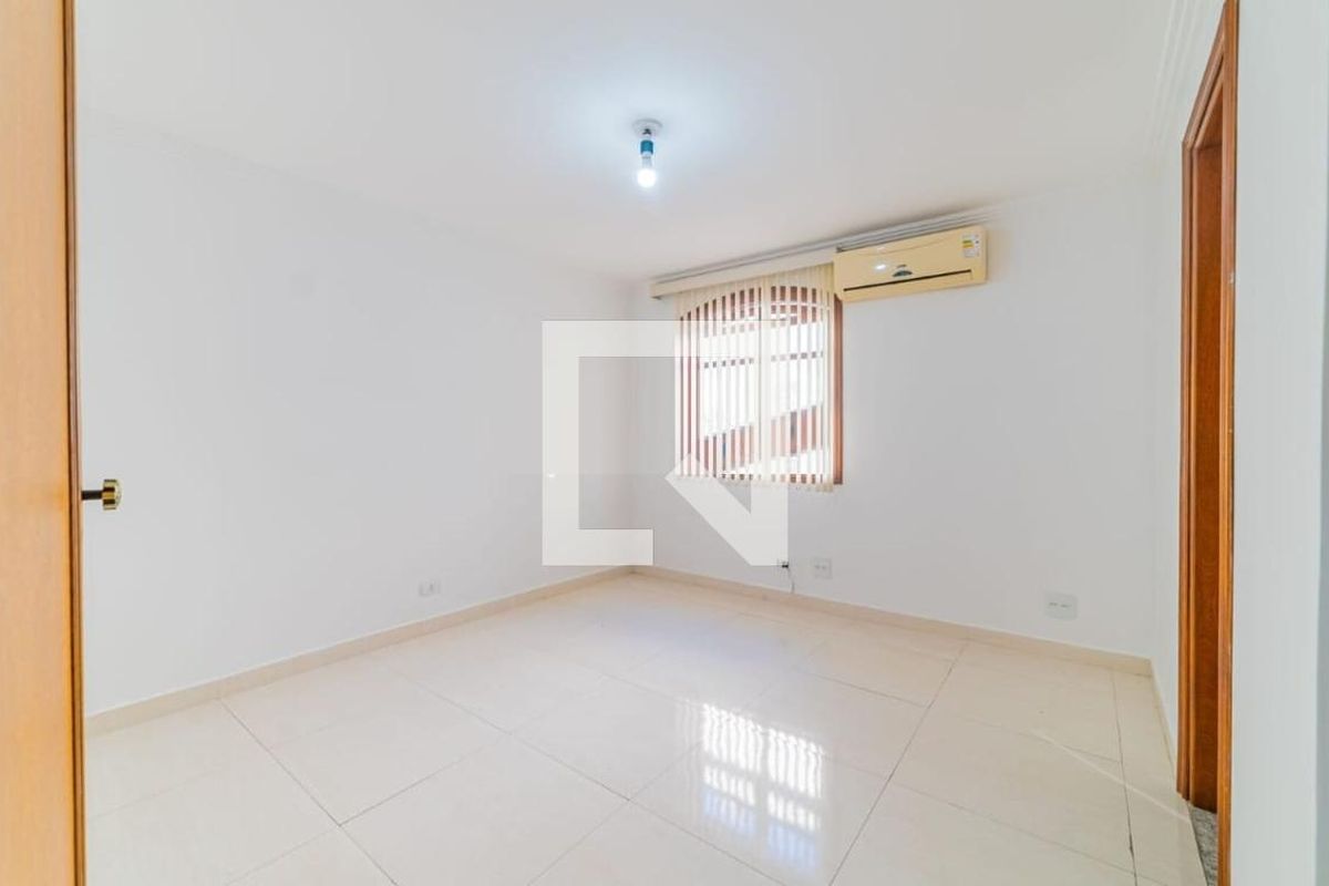 Casa, 3 quartos, 400 m² - Foto 13