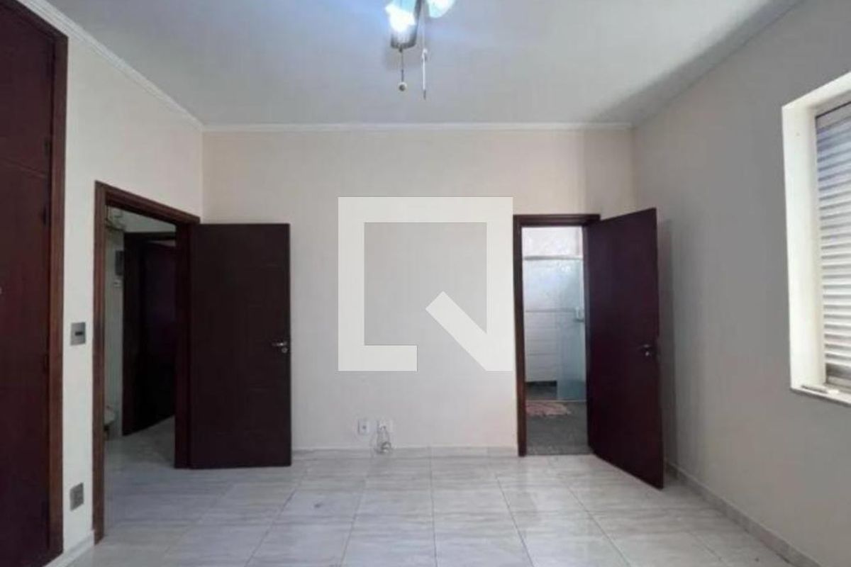 Casa à Venda - Taquaral, 4 Quartos,  450 m2 em , Campinas - sp | SoloBR