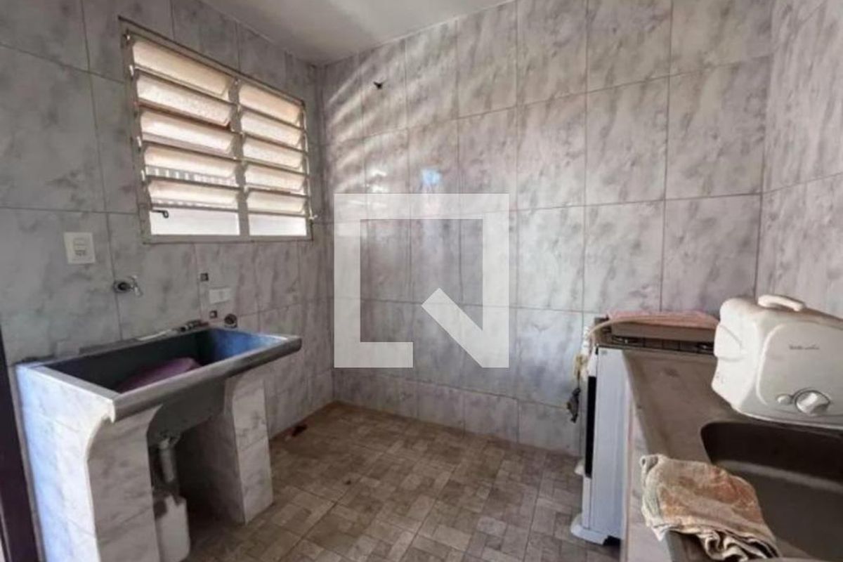 Casa à Venda - Taquaral, 4 Quartos,  450 m2 em , Campinas - sp | SoloBR