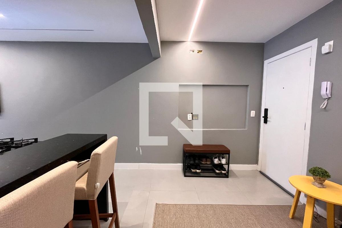 Apartamento, 1 quarto, 44 m² - Foto 1