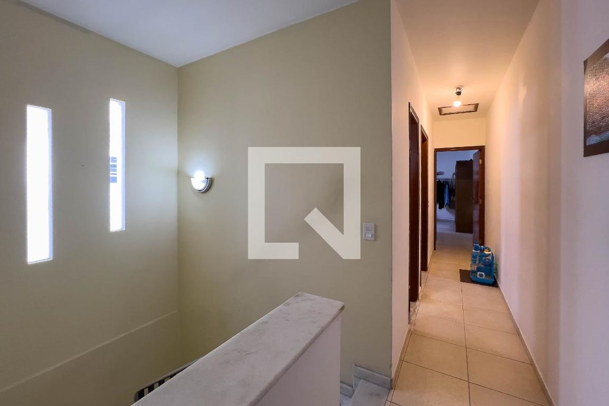 Casa, 3 quartos, 200 m² - Foto 27