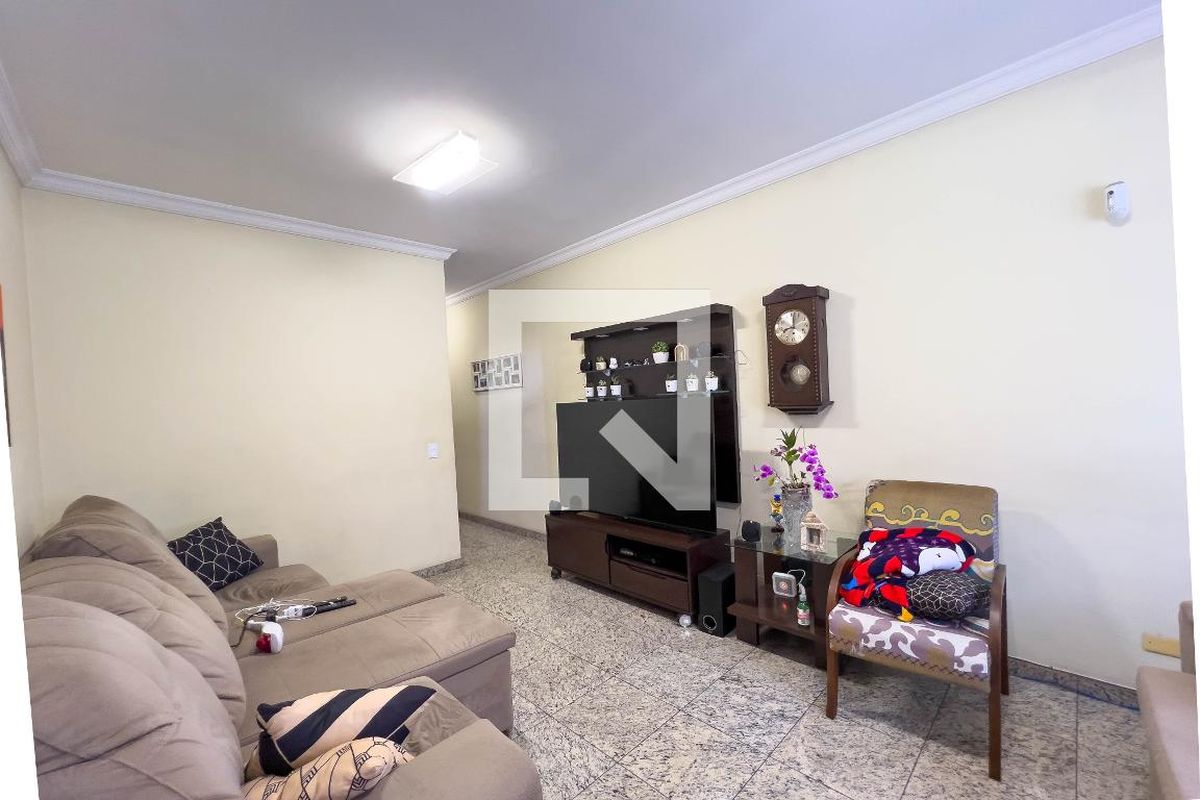 Casa, 3 quartos, 200 m² - Foto 3