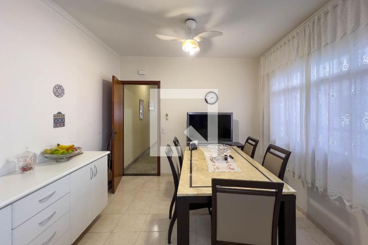 Casa, 3 quartos, 200 m² - Foto 29
