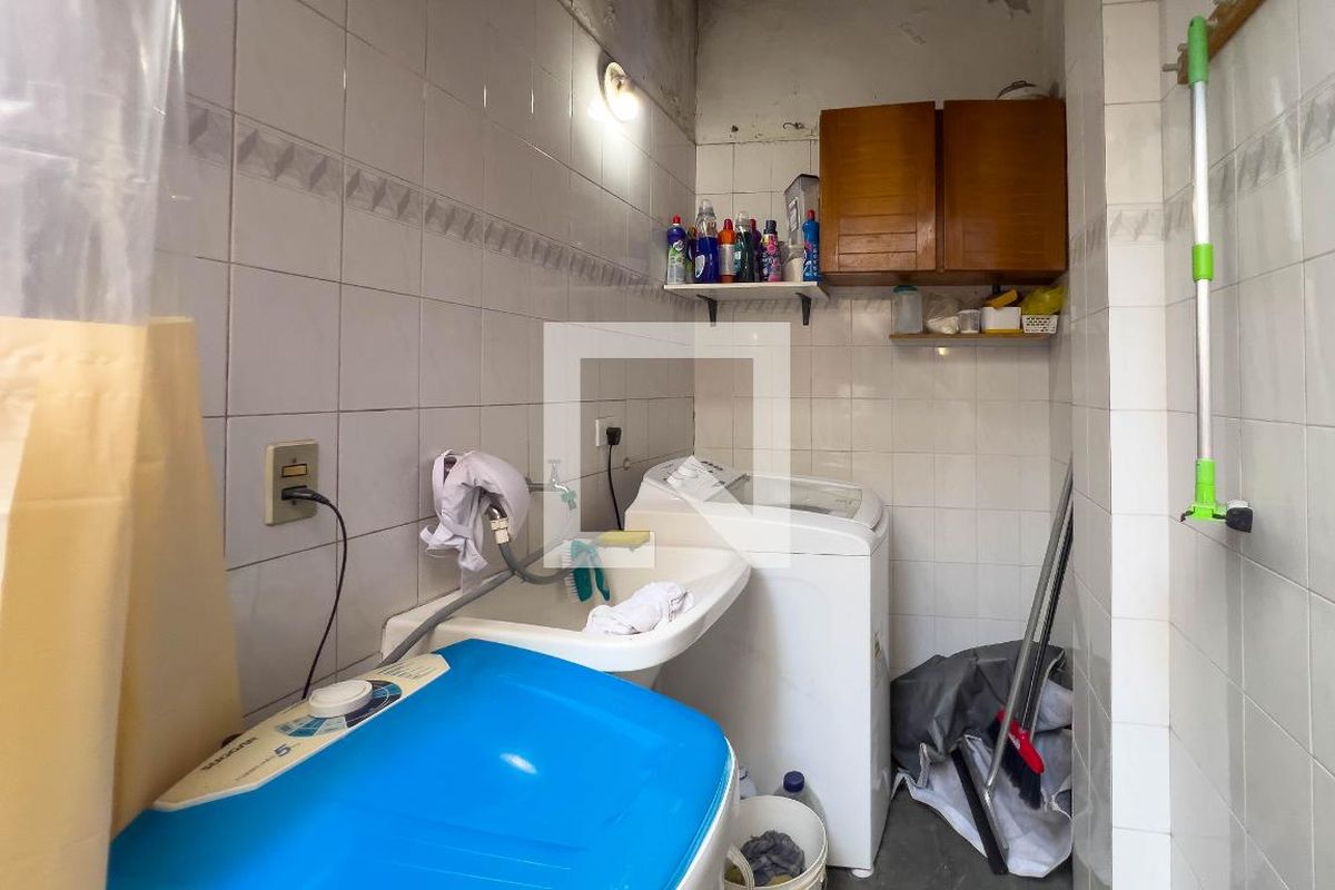 Casa, 3 quartos, 200 m² - Foto 33