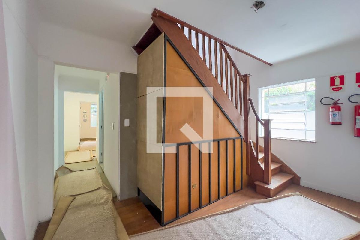 Casa, 5 quartos, 180 m² - Foto 28