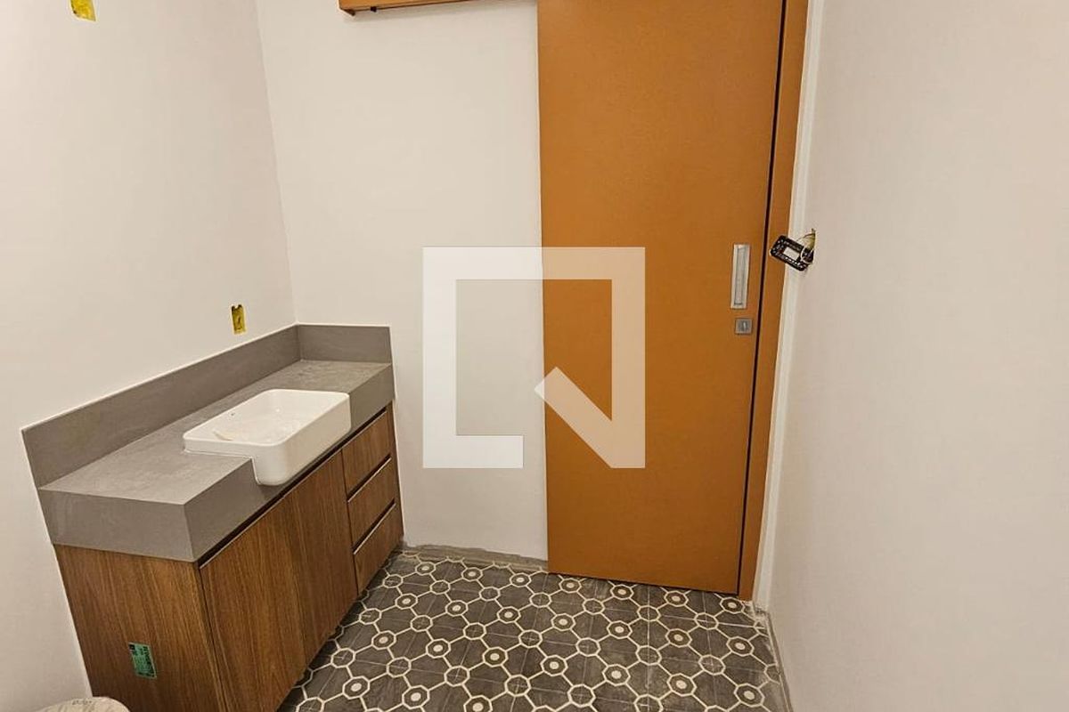 Apartamento à Venda - Centro, 2 Quartos,  99 m2 em , Campinas - sp | SoloBR