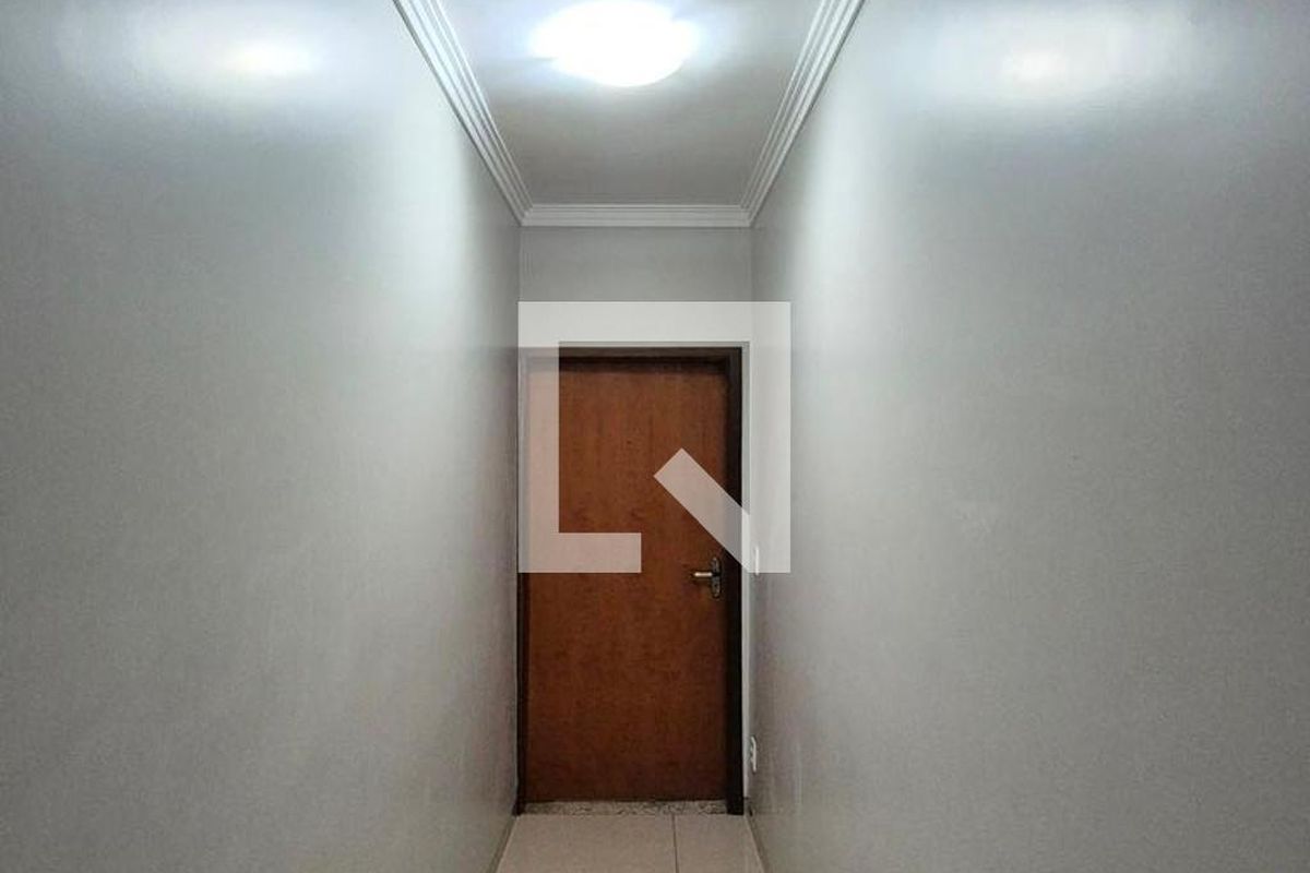 Casa à Venda - Jardim do Lago, 4 Quartos,  400 m2 em , Campinas - sp | SoloBR