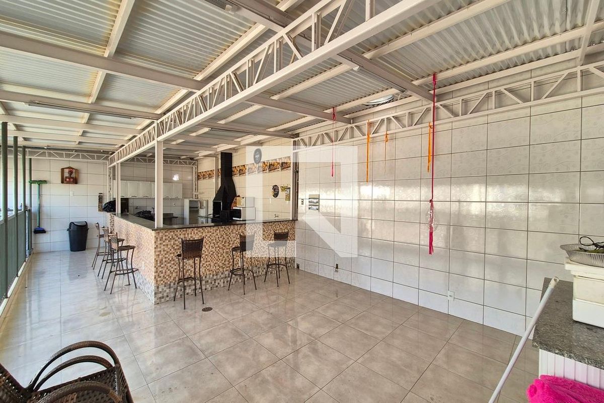 Casa à Venda - Jardim do Lago, 4 Quartos,  400 m2 em , Campinas - sp | SoloBR