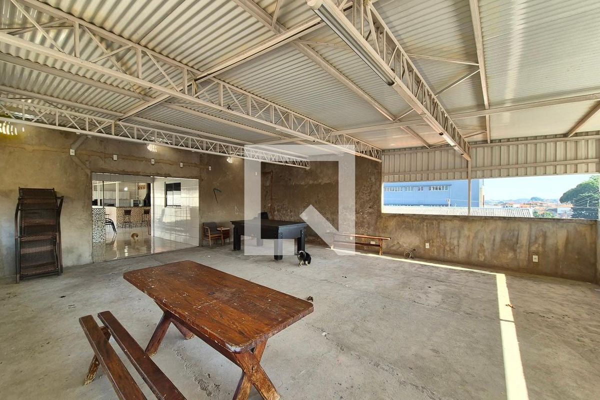 Casa à Venda - Jardim do Lago, 4 Quartos,  400 m2 em , Campinas - sp | SoloBR