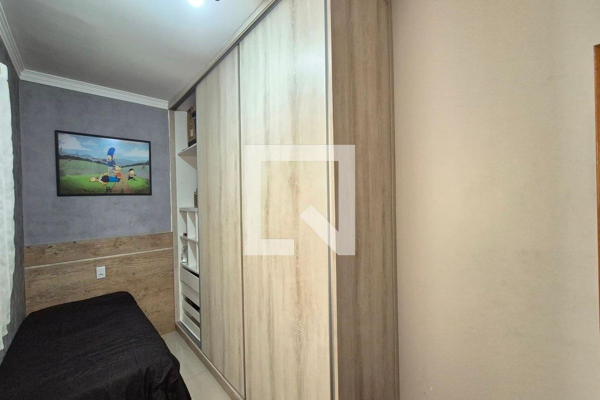 Casa à Venda - Jardim do Lago, 4 Quartos,  400 m2 em , Campinas - sp | SoloBR