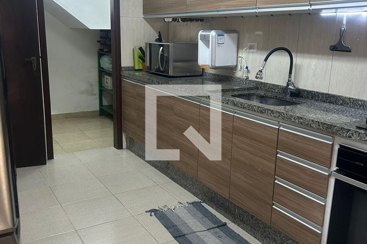 Casa, 3 quartos, 209 m² - Foto 36