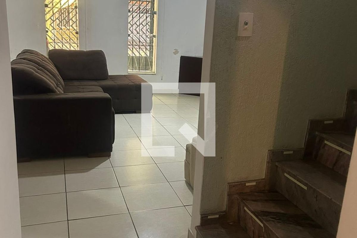 Casa, 3 quartos, 209 m² - Foto 1