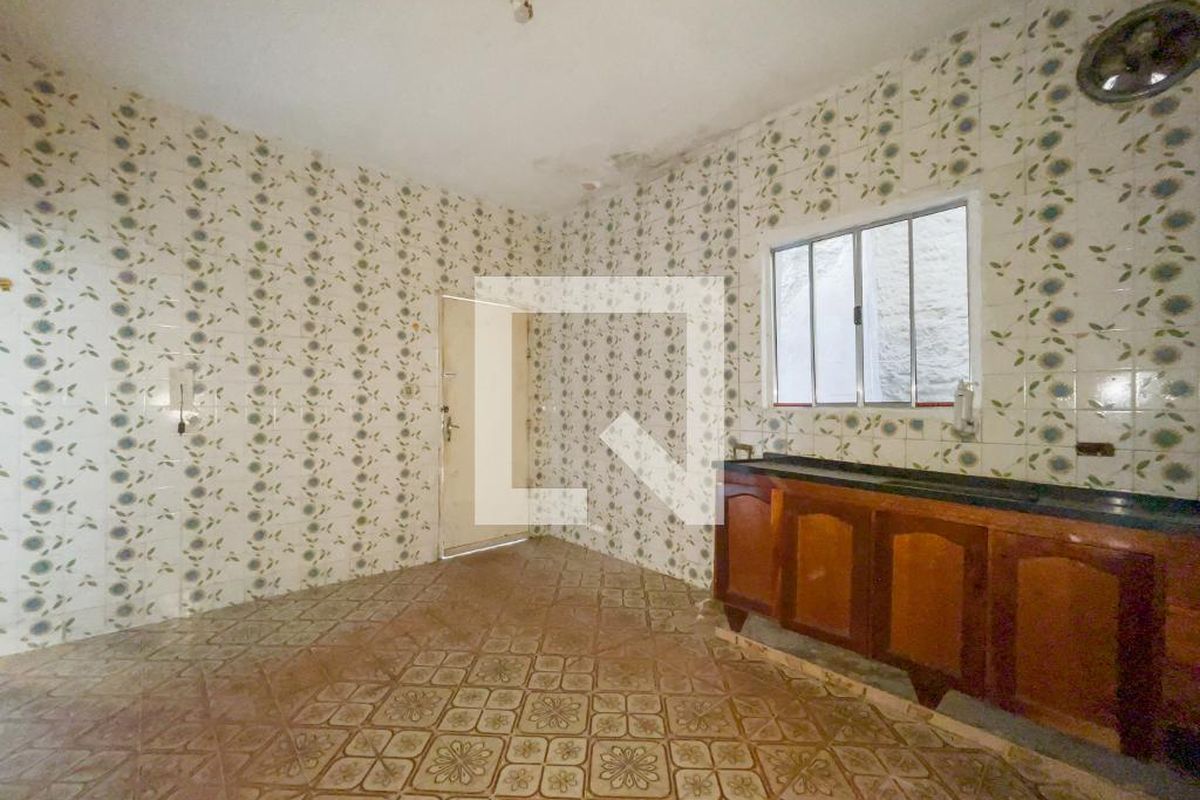 Casa, 2 quartos, 190 m² - Foto 28