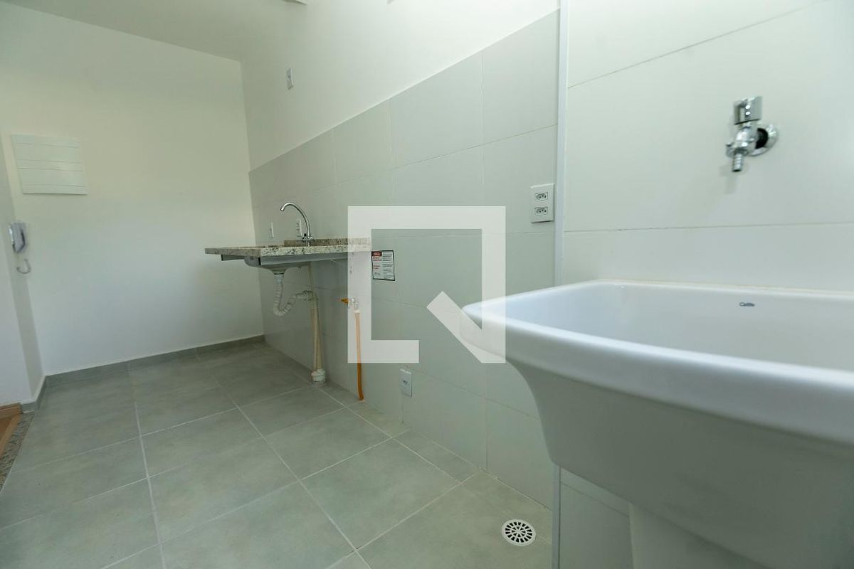 Apartamento à Venda - Mansões Santo Antônio, 2 Quartos,  50 m2 em , Campinas - sp | SoloBR