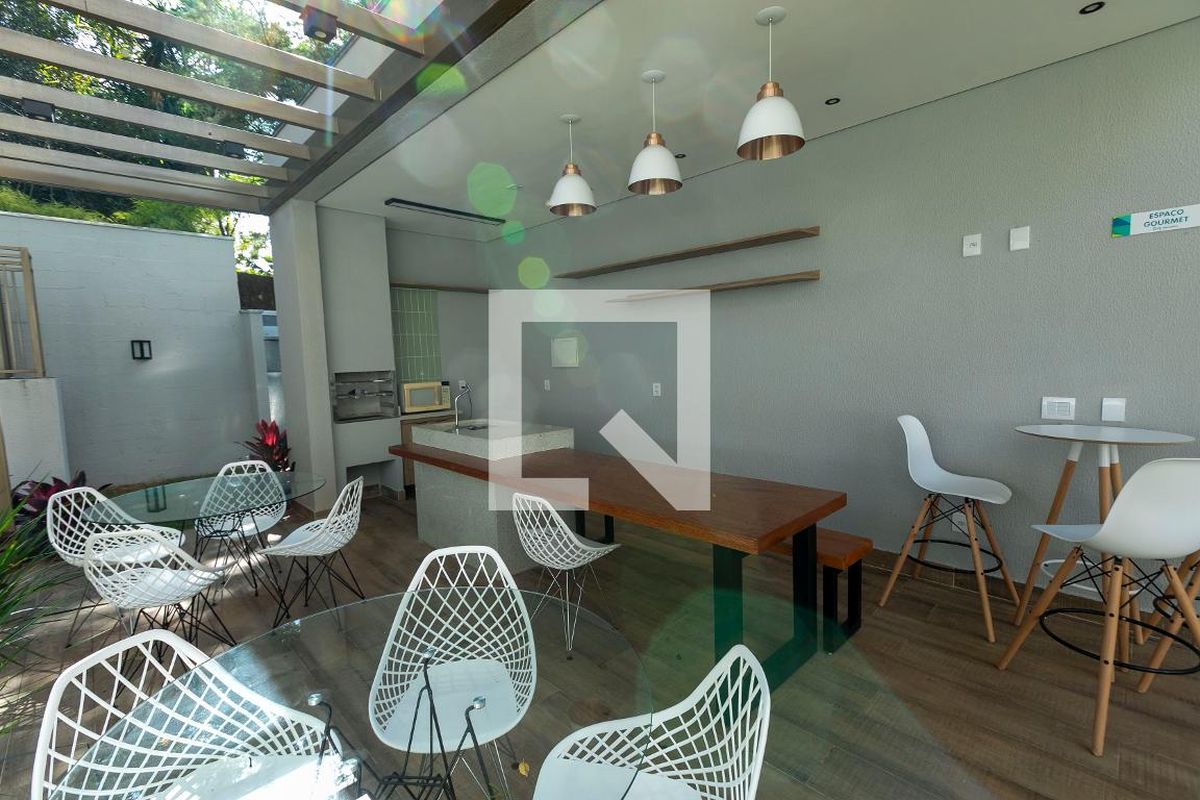 Apartamento à Venda - Mansões Santo Antônio, 2 Quartos,  51 m2 em , Campinas - sp | SoloBR