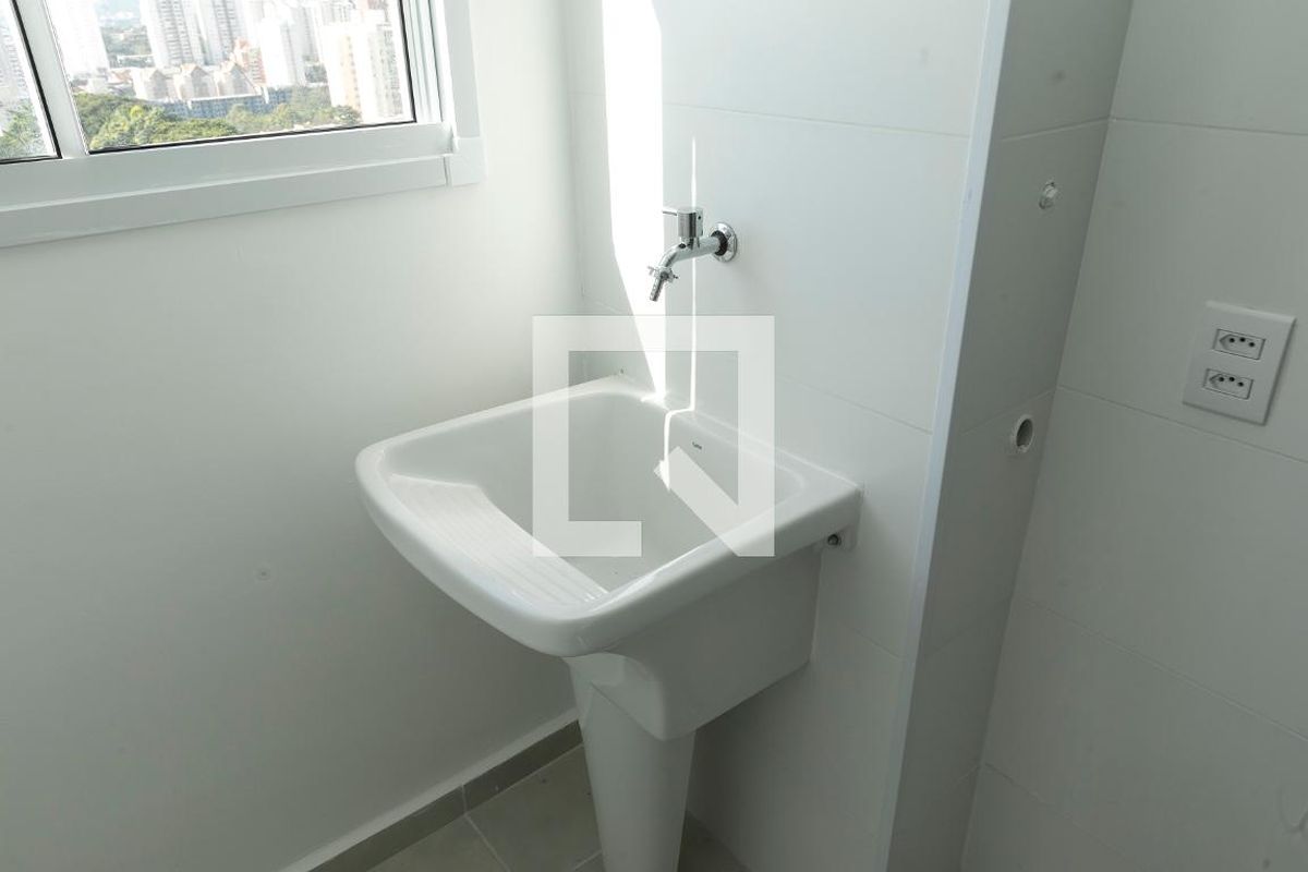 Apartamento à Venda - Mansões Santo Antônio, 2 Quartos,  51 m2 em , Campinas - sp | SoloBR